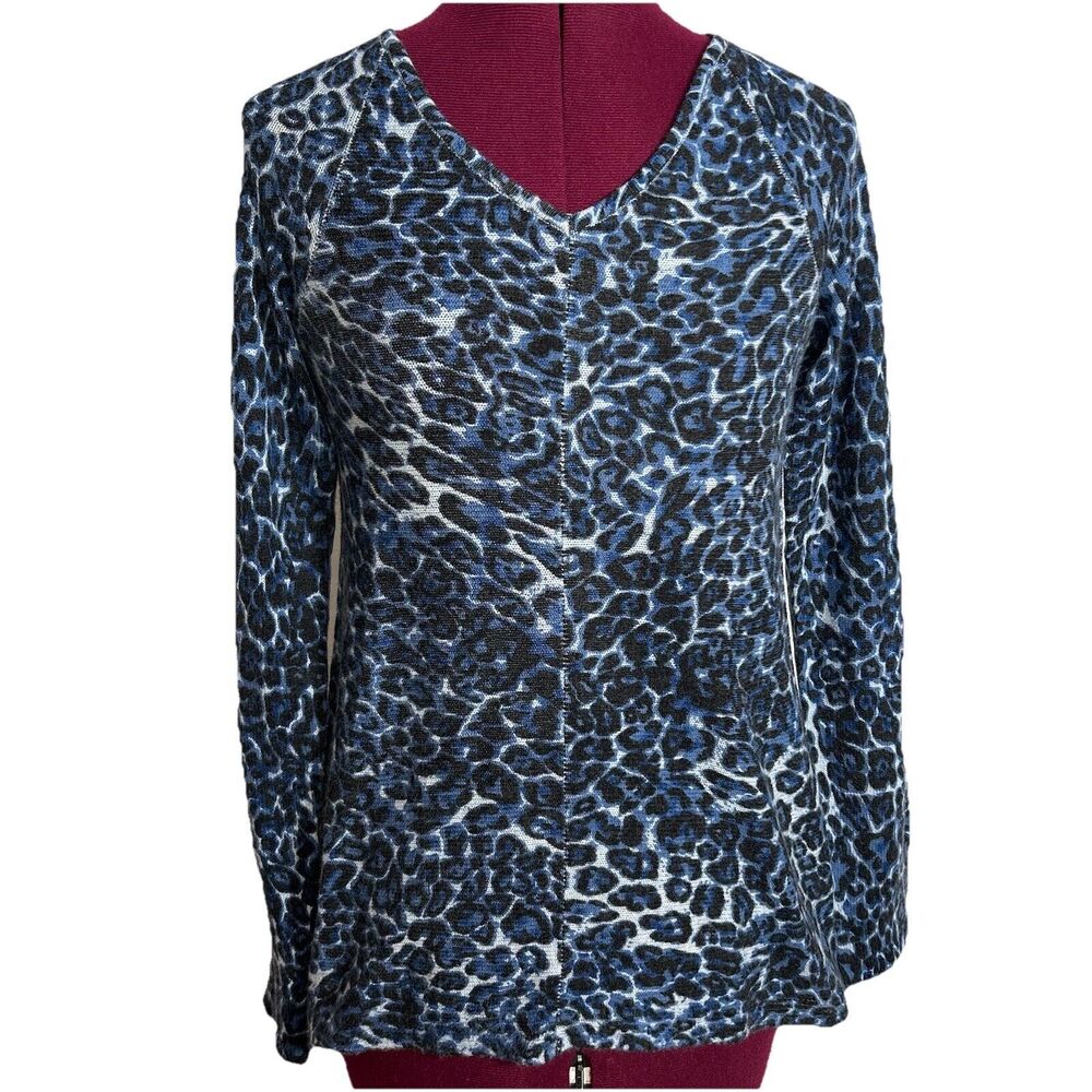 NWT Kinross Cashmere Thermal V- Neck Animal Print Sweater Sz XS Waffle Knit Blue